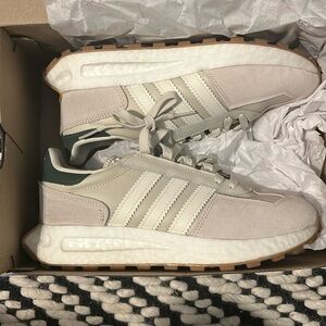 Adidas Retropy E5 shoe